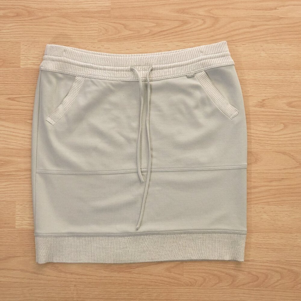 St John  Skirt, Size M
